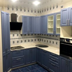 Синяя кухня из МДФ