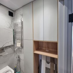 Встроенный шкаф в ванной, фасады - МДФ