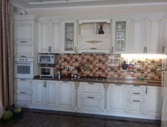 Белая кухня  барокко